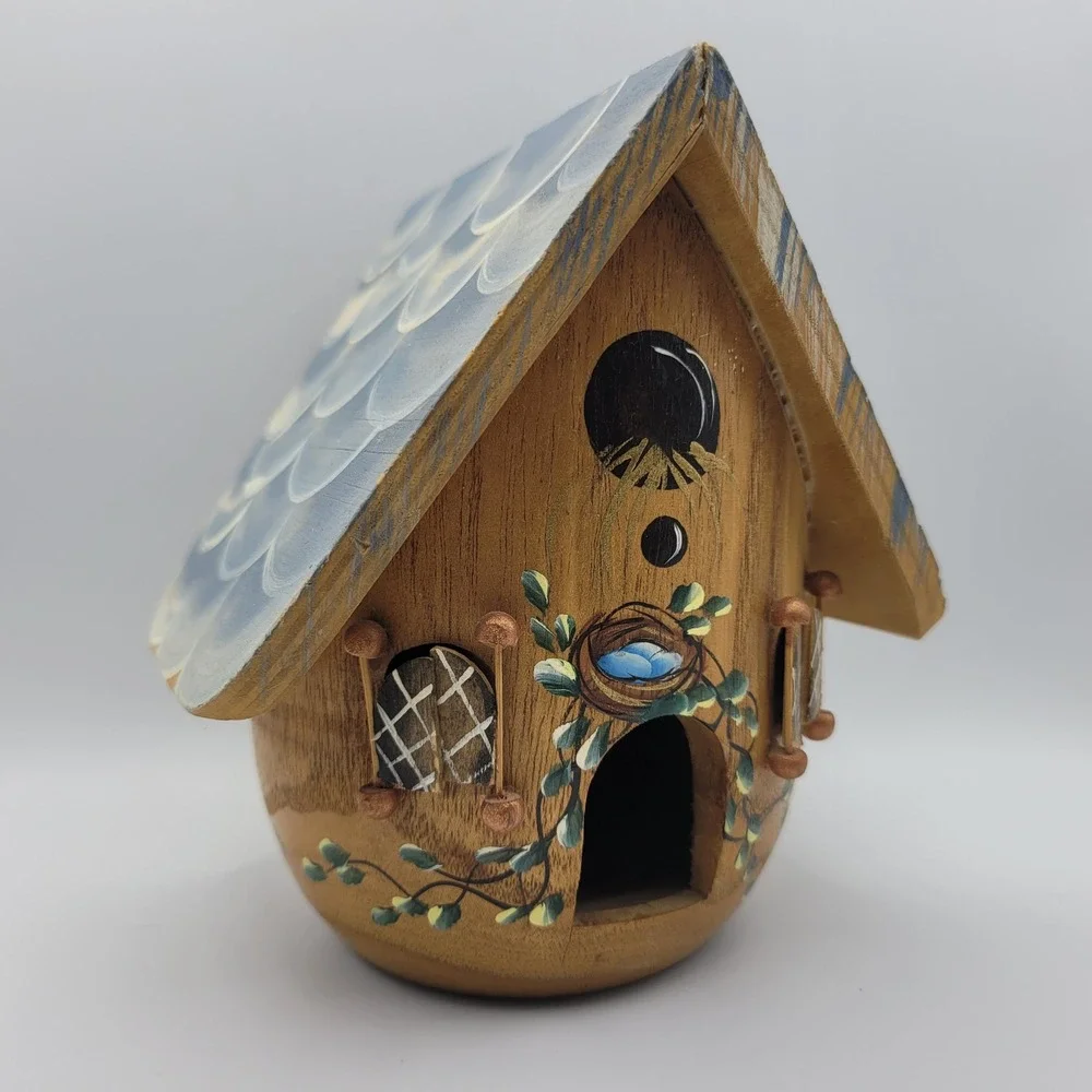 Hand Painted Wooden Birdhouse House‎ Decor Marquette Michigan Rustic Handmade